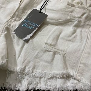 Studio Blue white frayed hem shorts